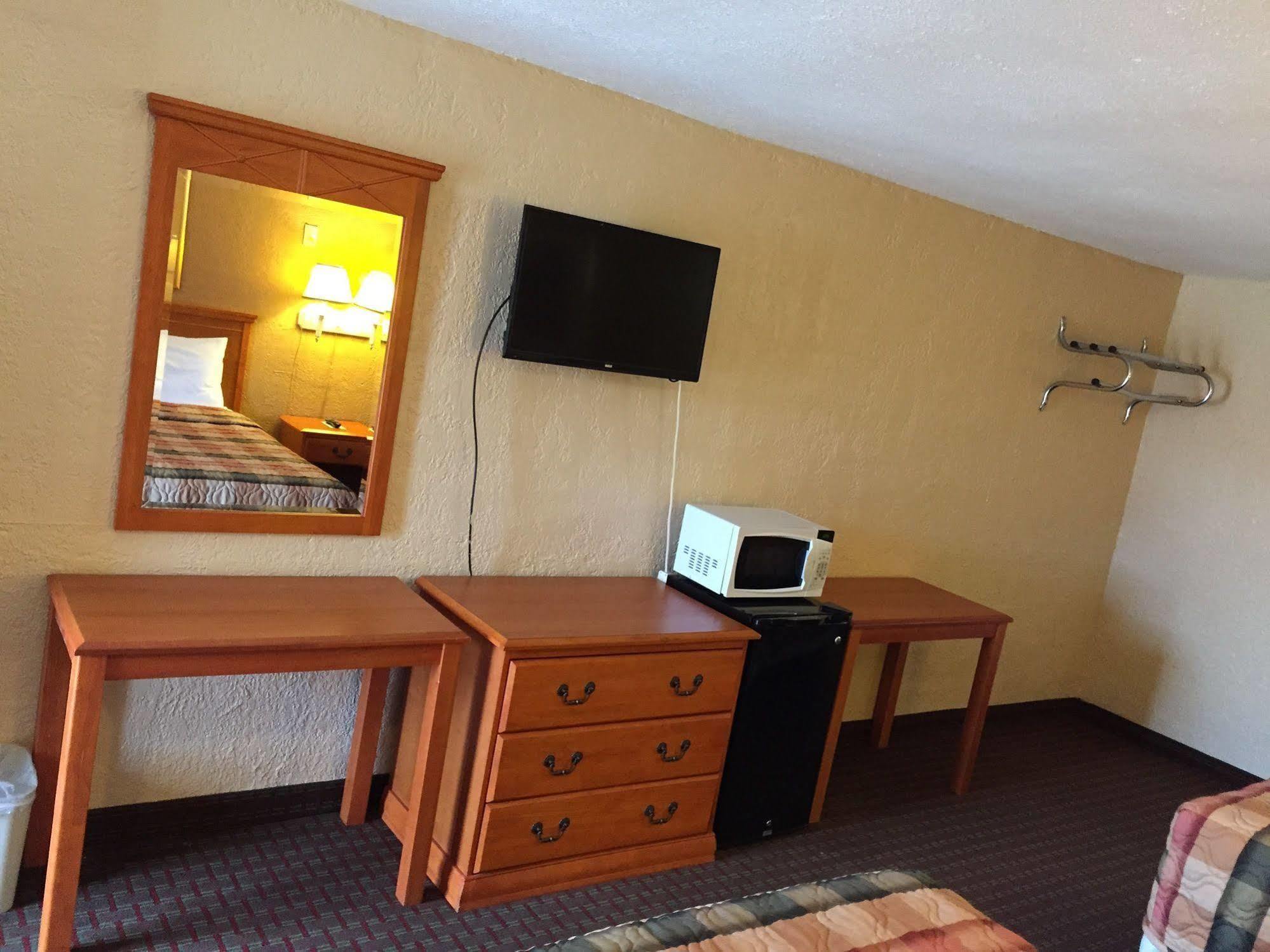 Deluxe Inn Lawton Dış mekan fotoğraf